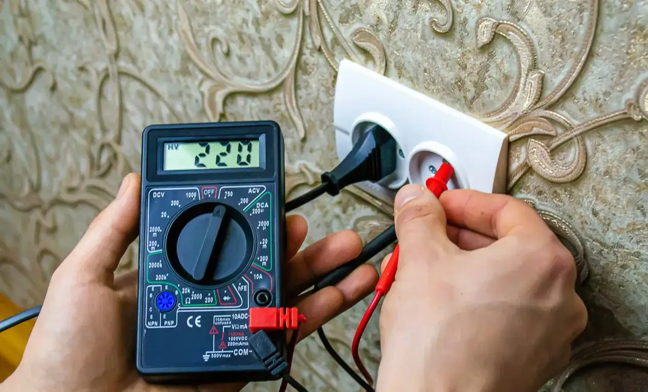 Multimetr co mierzy? Odkryj wszystkie funkcje i zastosowania urządzenia