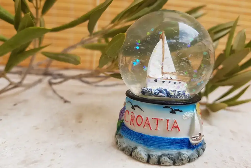 Ile kosztują pamiątki w Chorwacji? Ceny, które mogą zaskoczyć