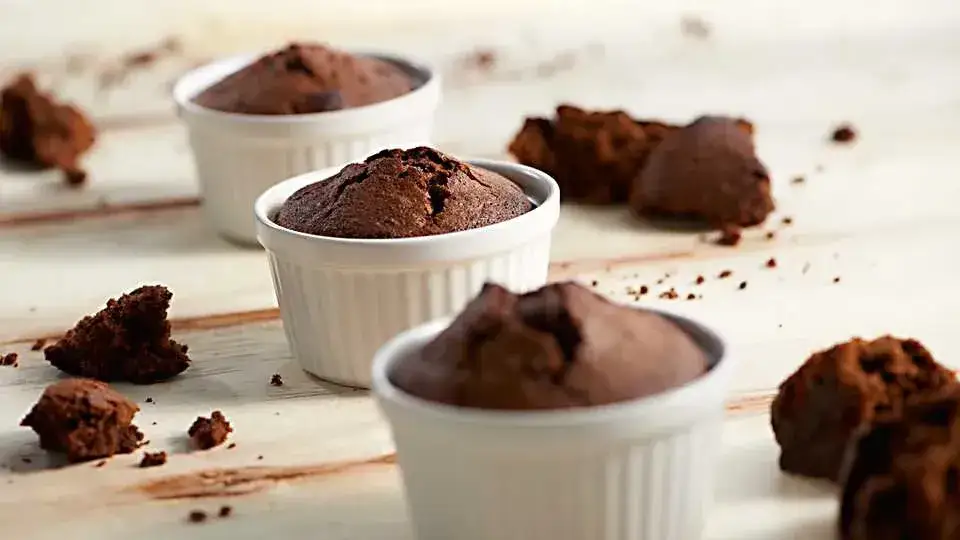 Jak zrobić suflet czekoladowy - prosty przepis na idealny deser