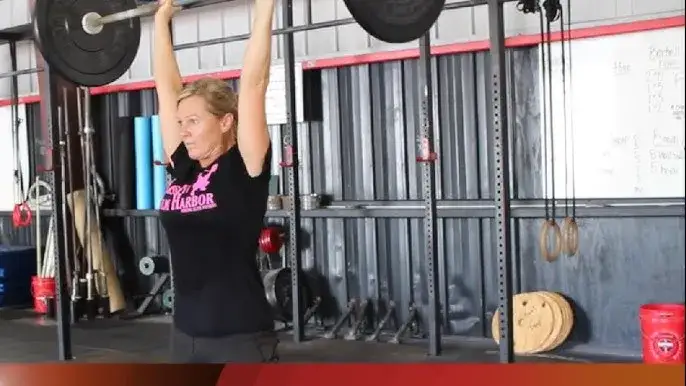 Fran CrossFit: Co to jest? Jak pokonać legendarny benchmark?