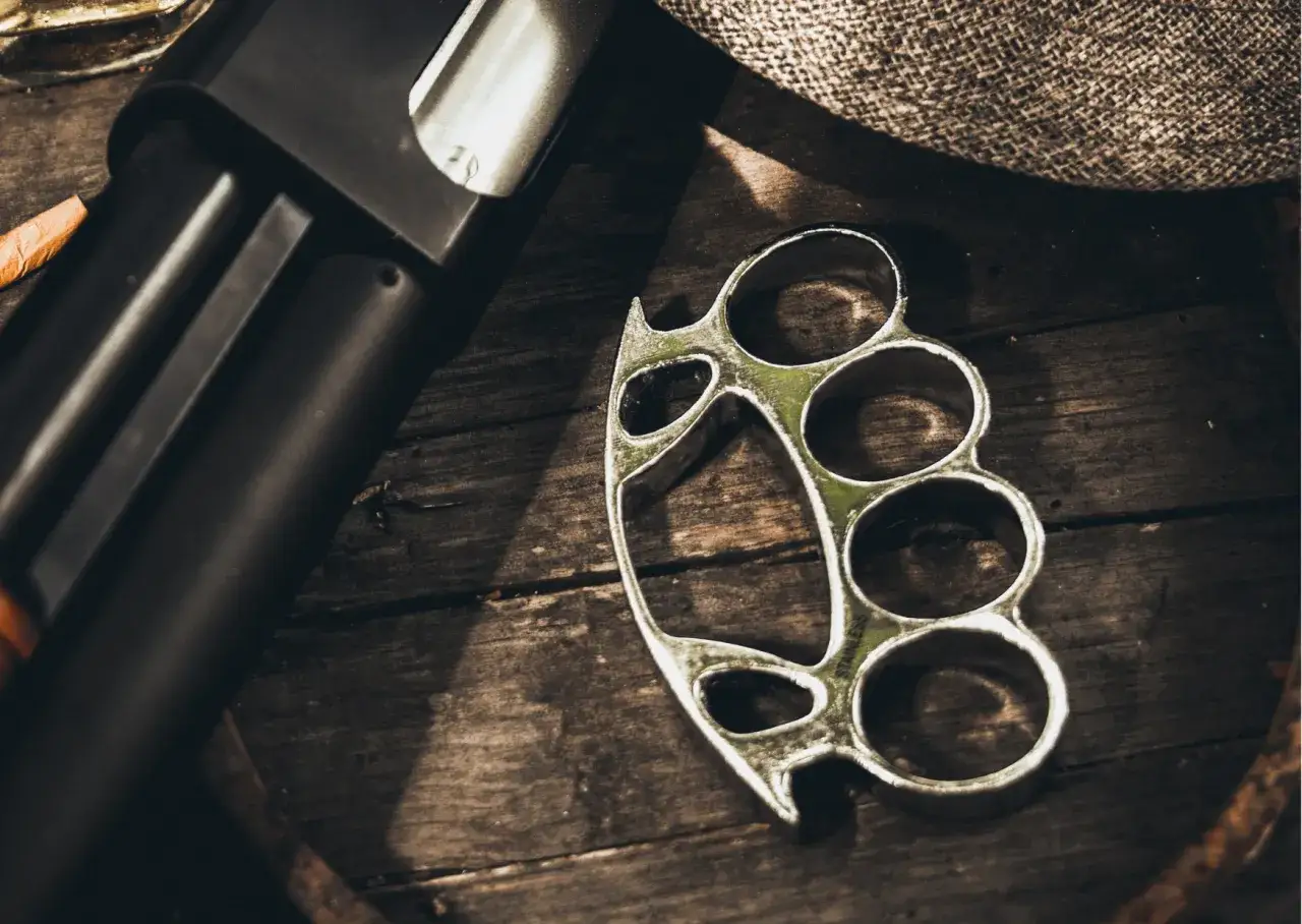 Kastet w Polsce: Czy jest legalny? Prawne ryzyko i alternatywy