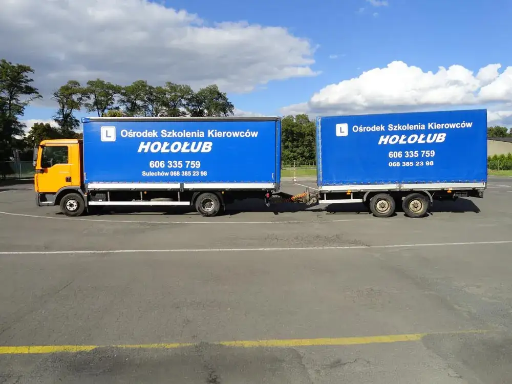 Hołołub Zielona Góra to najlepsza szkoła jazdy? Sekrety sukcesu