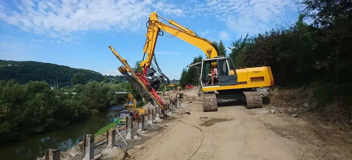 Kotwy gruntowe Duckbill: Jak skutecznie stabilizują skarpy i konstrukcje