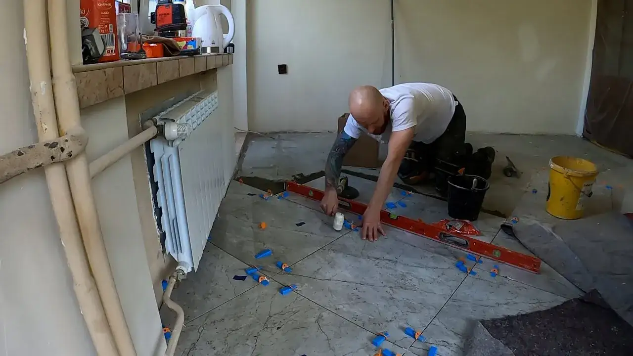 Jak układać terakotę w karo - uniknij najczęstszych błędów i zyskaj efektowny wygląd