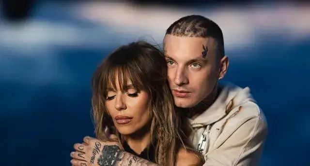 Ile dałbym tekst - Analiza słów piosenki Nim zajdzie słońce dokładnie