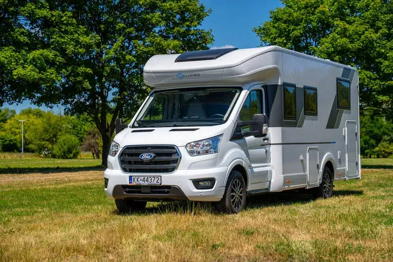 Jaki van na kampera: najlepsze modele do konwersji i ich wady