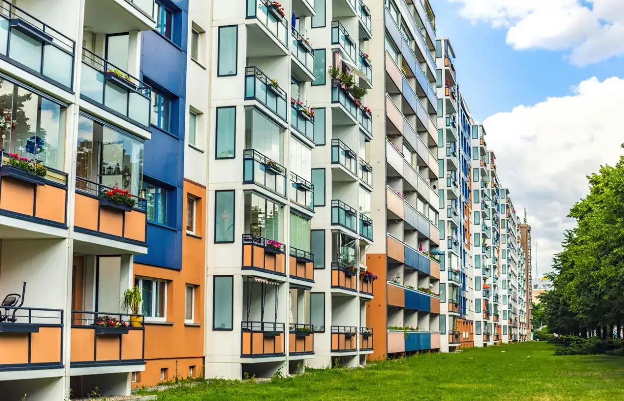 Czy wspólnota mieszkaniowa ma osobowość prawną? Sprawdź jej możliwości