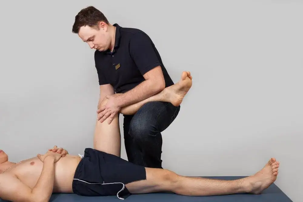 Rehabilitacja po endoprotezie biodra: Odzyskaj pełną sprawność