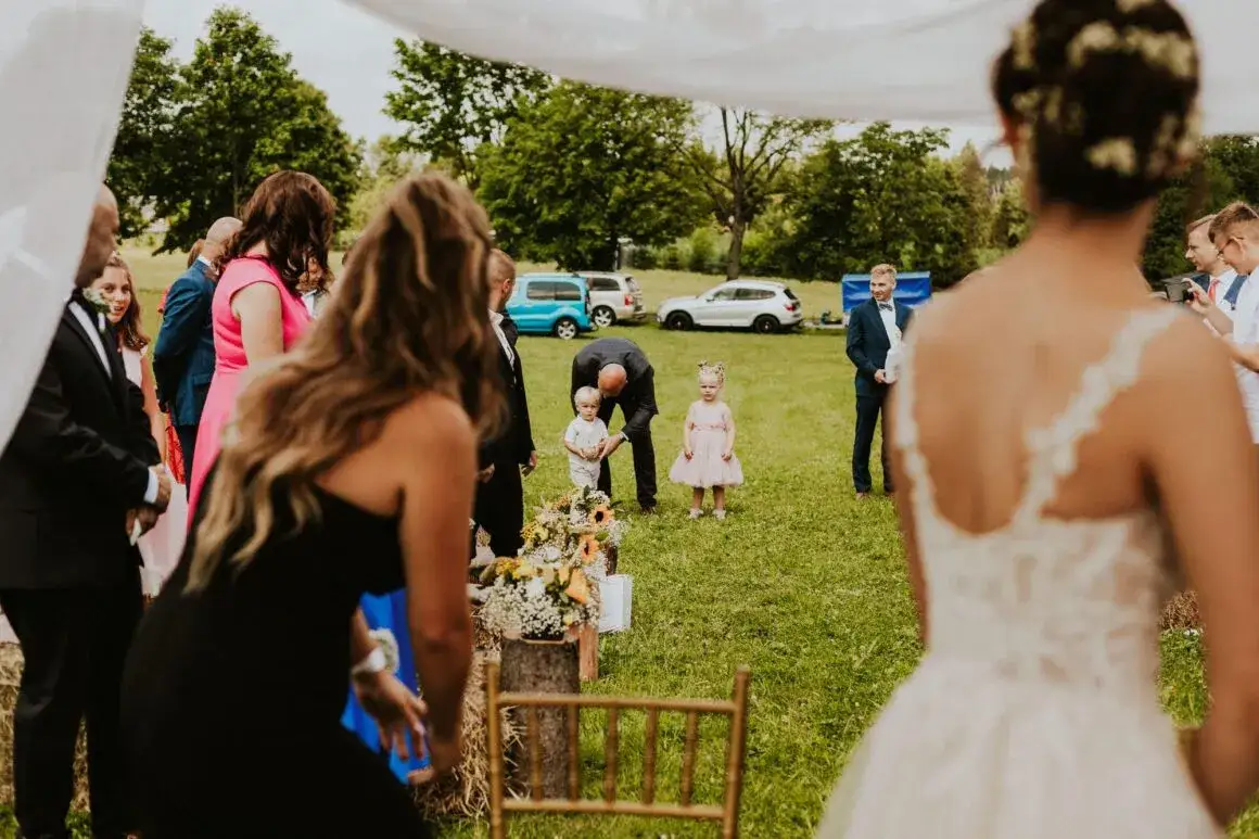 Ślub cywilny w Polsce: jak załatwić formalności bez stresu?