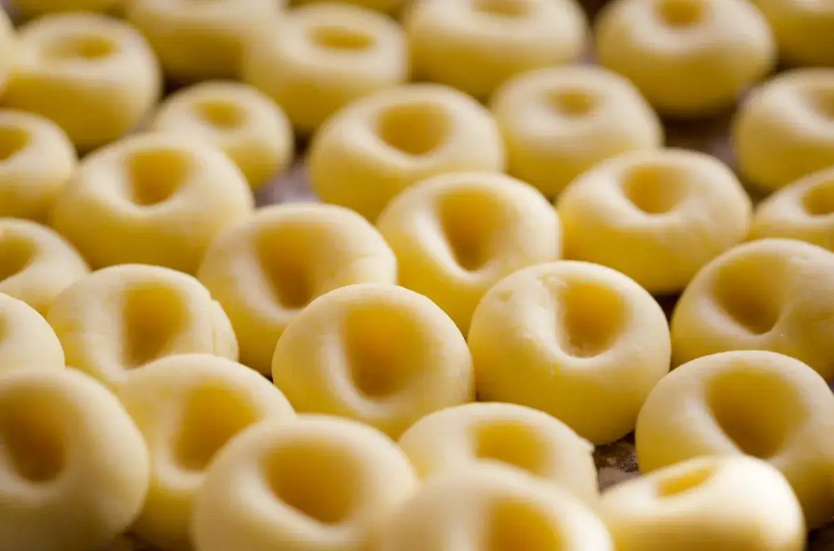 Kluski śląskie bez mięsa? Odkryj 10+ wege i wegan pomysłów!