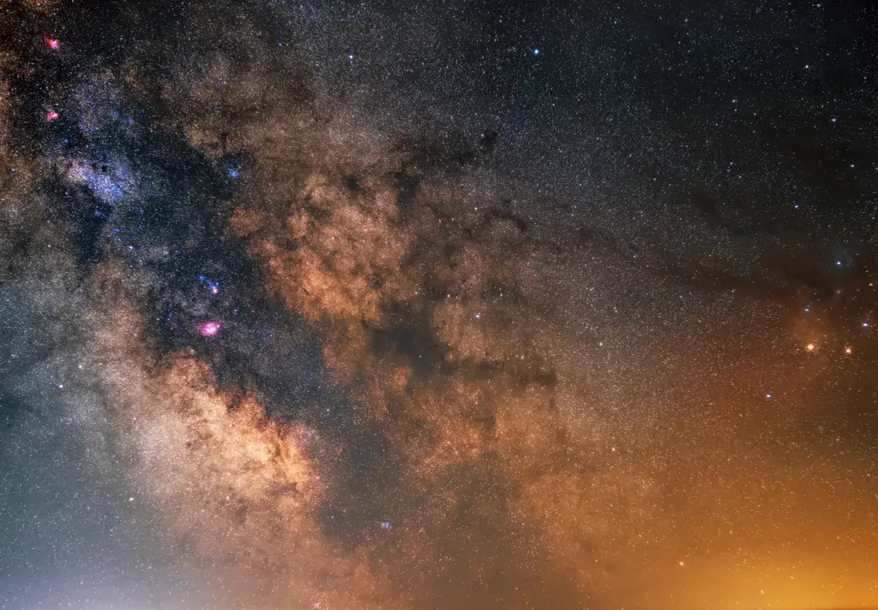 Jak zrobić zdjęcia gwiazd? Praktyczny poradnik astrofotografii