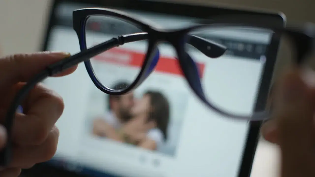 Czy petting to grzech? Odkryj kontrowersje i różne perspektywy