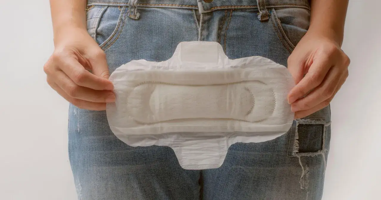 Dlaczego kobiety mają okres? Zrozum biologię i przełam tabu