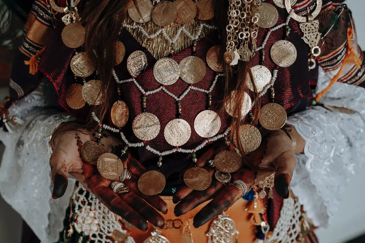 Co warto przywieźć z Tunezji? Najcenniejsze pamiątki i porady