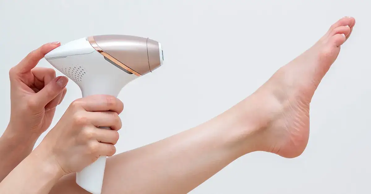 Jak działa depilator laserowy? Poznaj skuteczność i bezpieczeństwo