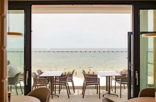 Kołobrzeg gdzie zjeść: najlepsze miejsca na rodzinny obiad nad morzem