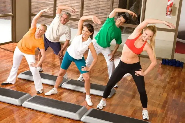 Zajęcia z aerobiku: Wybierz idealny trening dla siebie i popraw zdrowie