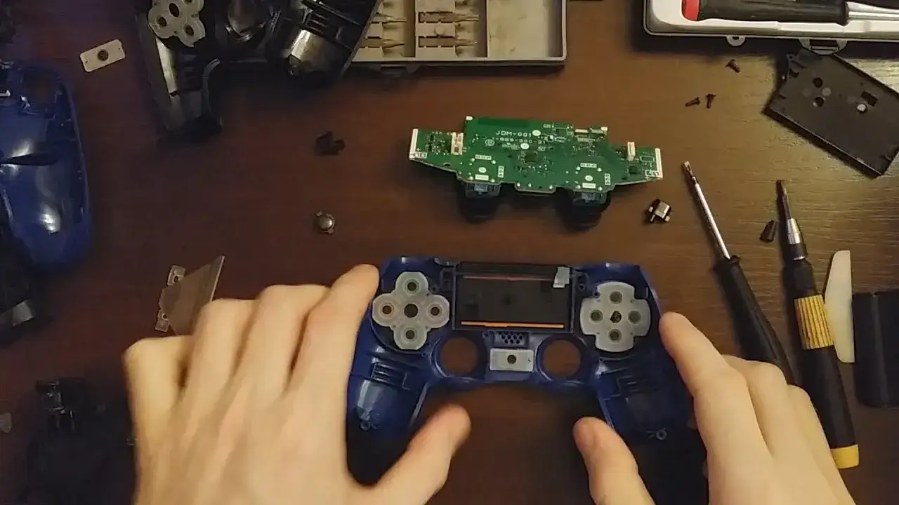 Jak naprawić pada ps4 - skuteczne rozwiązania dla najczęstszych problemów