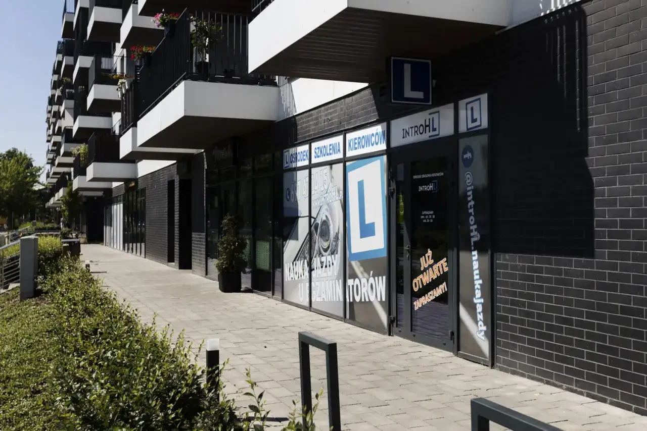 Gdzie na Gocławiu nauczysz się jeździć najlepiej? Ranking szkół