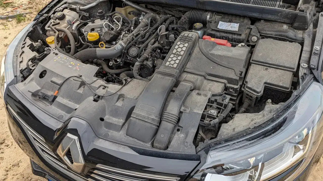Renault Megane 4: Jaki silnik? Wybierz mądrze i uniknij błędów!