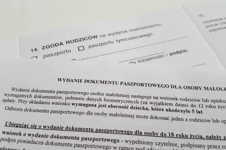 Jakie dokumenty do paszportu dla dzieci? Sprawdź, co musisz mieć
