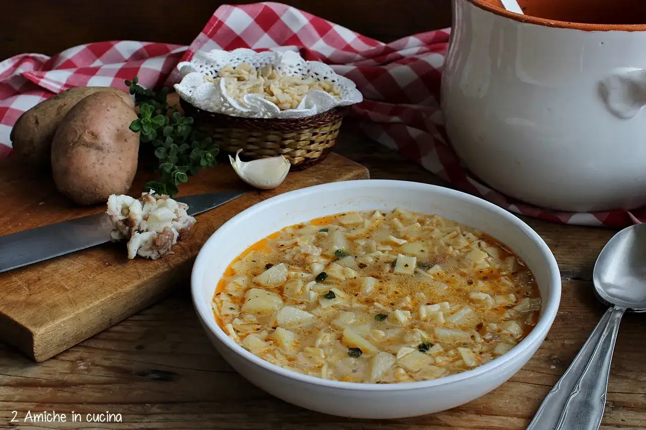 Minestra di Patate: Il Segreto per un Comfort Food Irresistibile