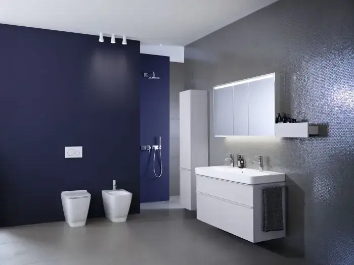 Jakie kolory szafek do szarej łazienki, by uniknąć błędów w aranżacji?