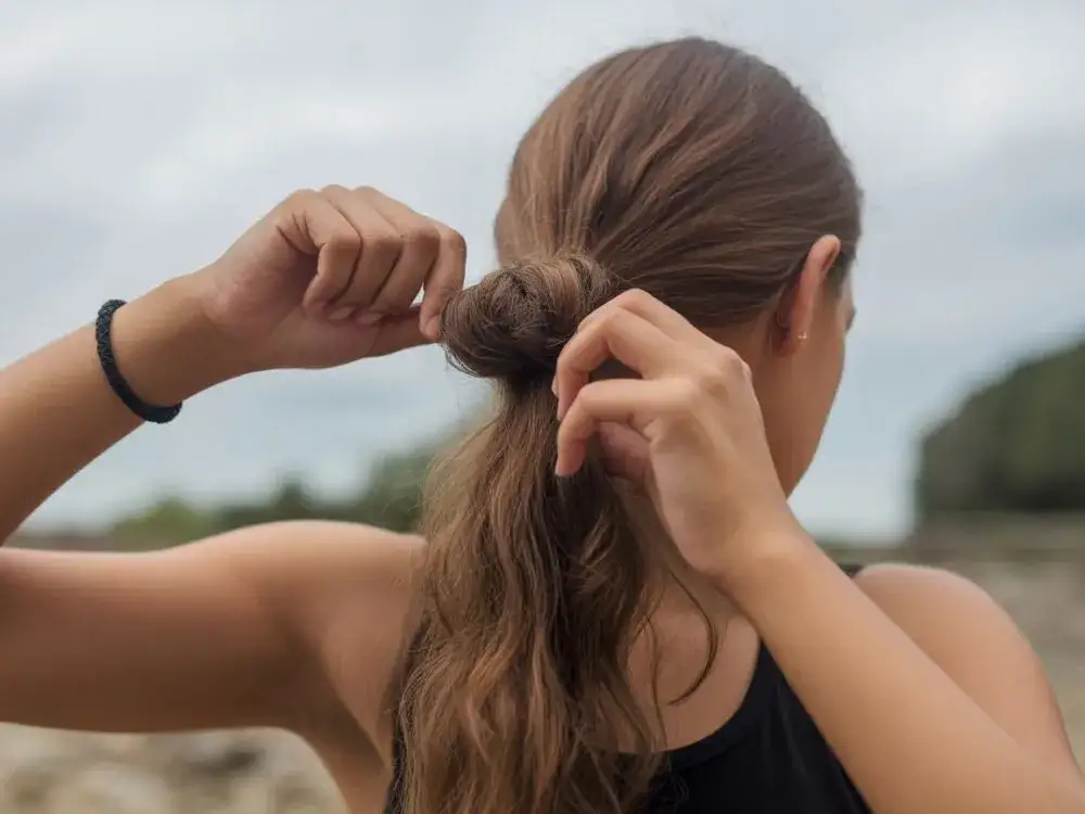 Jak zrobić fryzurę z długich włosów - proste triki i inspiracje