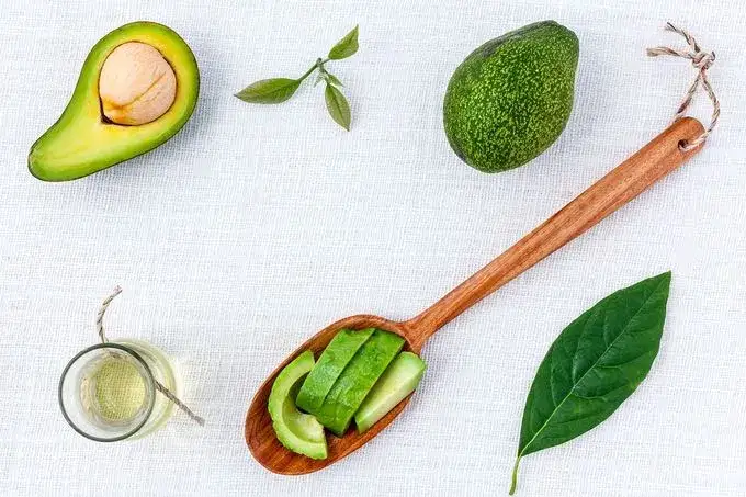 Awokado a odchudzanie: Czy ten tłusty owoc naprawdę tuczy?