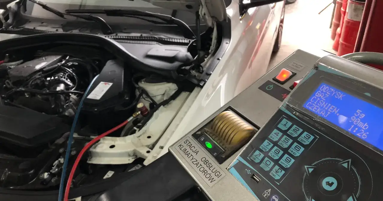 Ile kosztuje naprawa nawiewu w samochodzie? Sprawdź, co wpływa na ceny