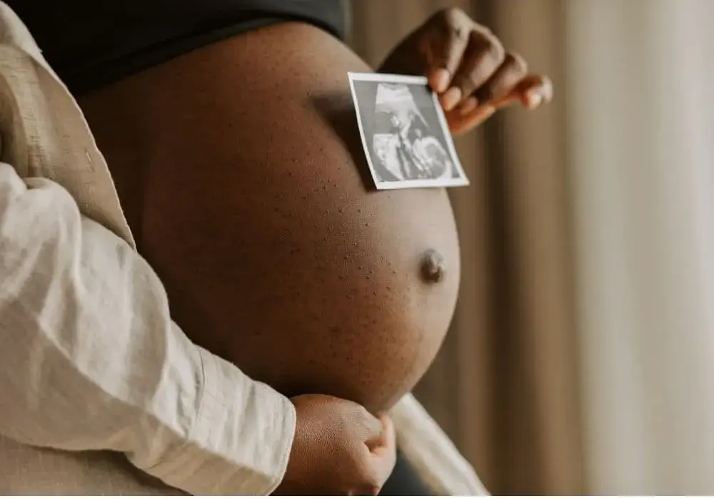 Jak wspomóc owulację i zwiększyć szanse na ciążę w naturalny sposób