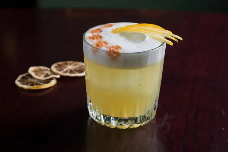 Drinki z adwokatem: Klasyki, szybkie przepisy i nowoczesne koktajle