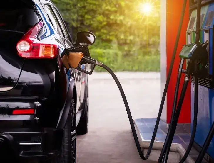 Używany diesel czy benzyna - co wybrać, aby uniknąć kosztów?