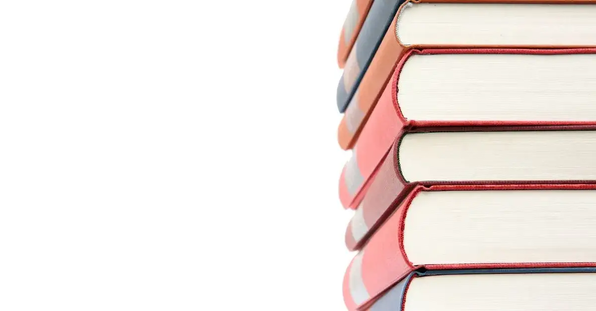 Jak skutecznie zacząć sprzedaż książki przez autora: praktyczny poradnik