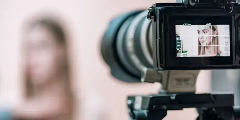 Jak napisać opinię dla fotografa? Poradnik krok po kroku