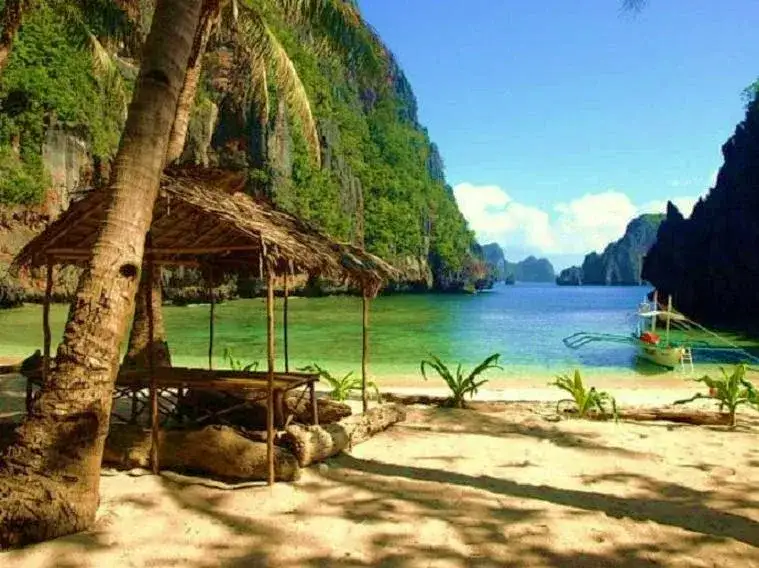 Najbardziej fascynujące bezludne wyspy świata, które musisz poznać