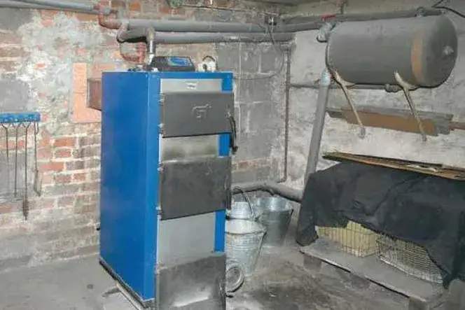 Ogrzewanie węglem do kiedy – czy grozi ci zakaz i wysokie kary?