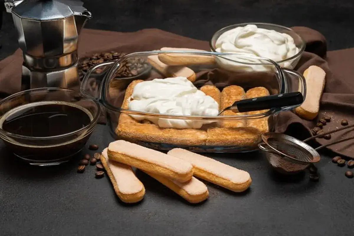 Jaka kawa do tiramisu? Wybierz idealną i uniknij błędów!