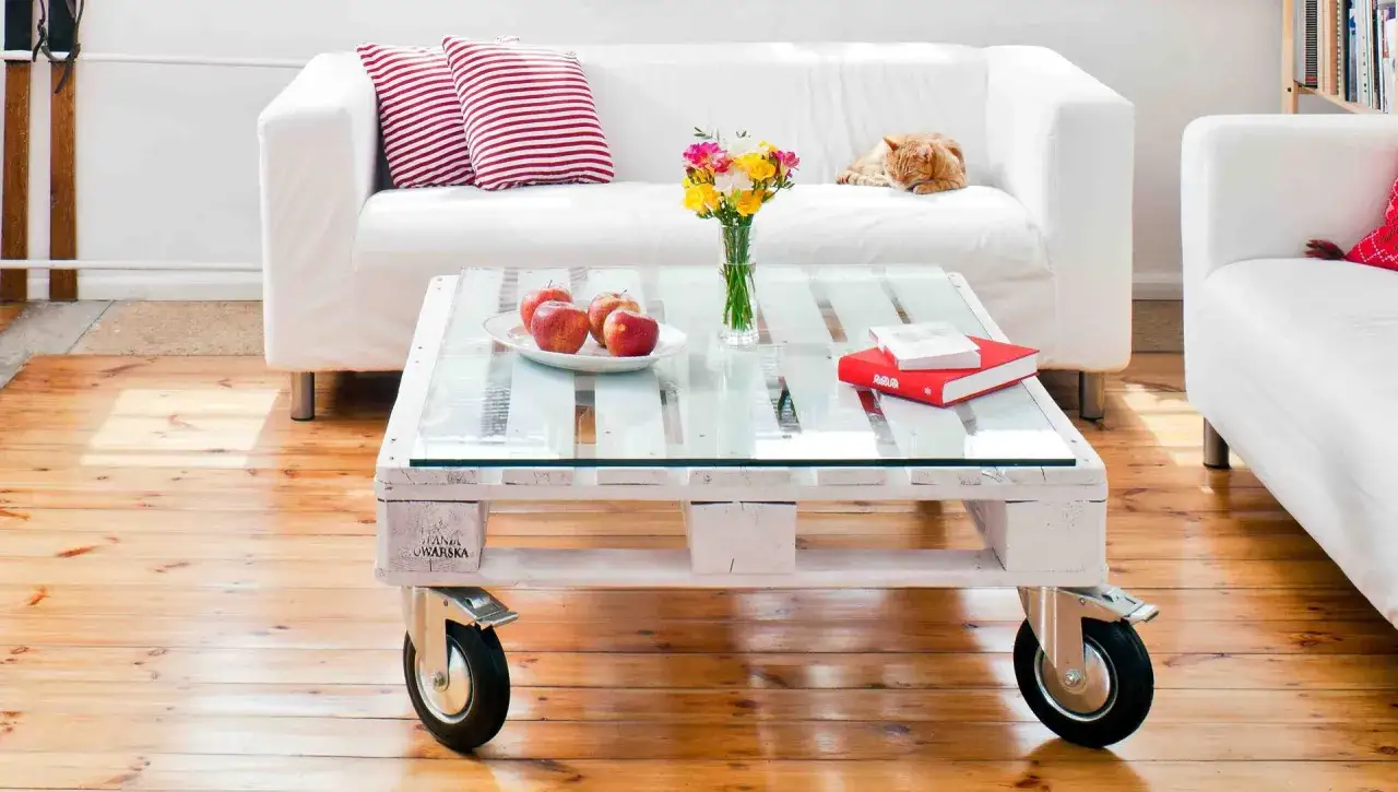 Meble z palet: Zrób to sam! Uniknij błędów, zyskaj styl.