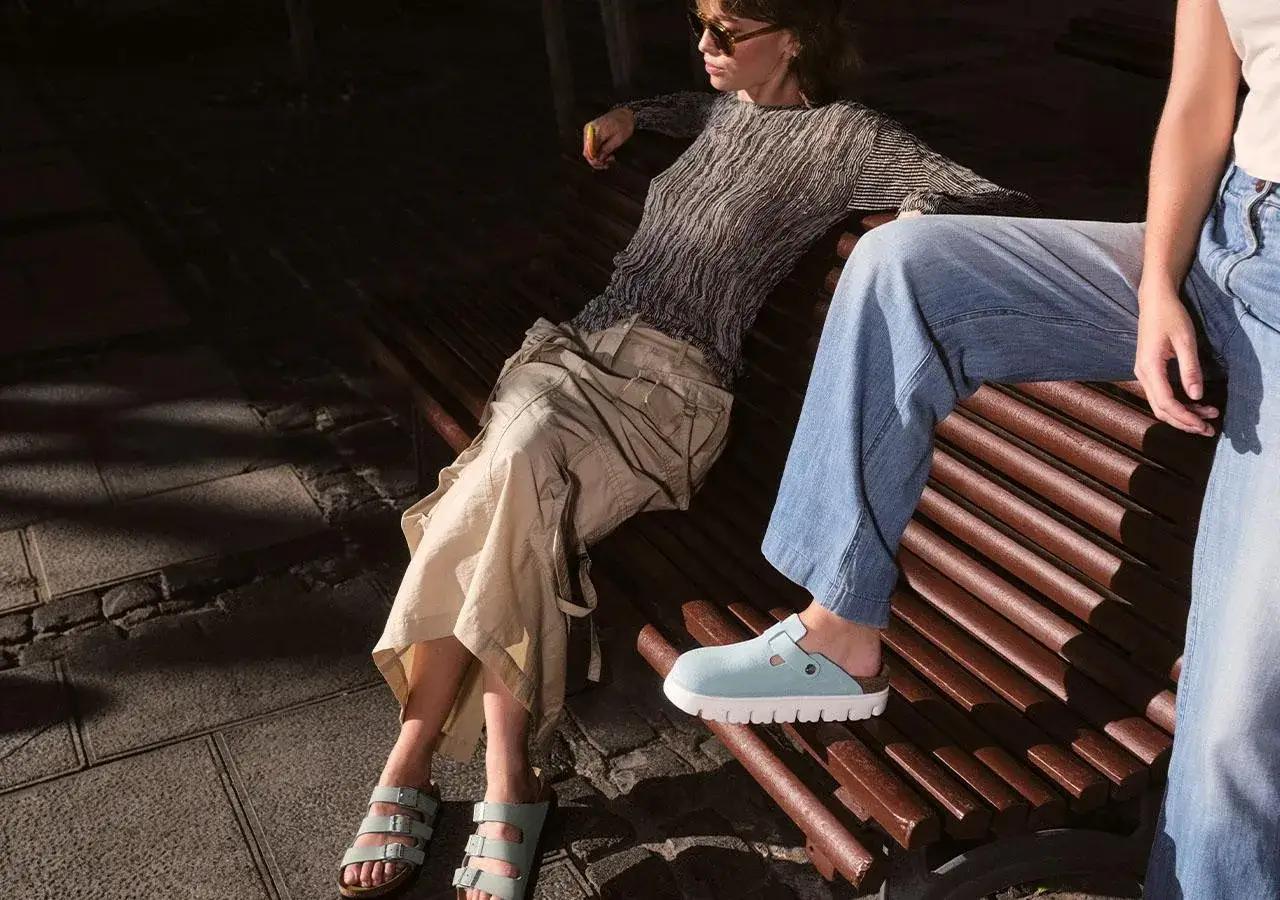 Buty bez obcasa jak się nazywają - poznaj popularne modele i style