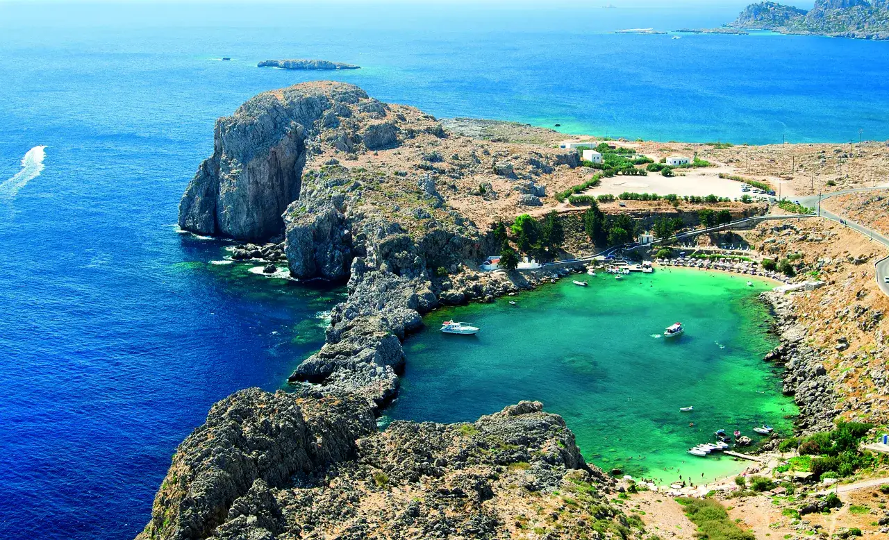 Odkryj Grecję: Najpiękniejsze miejsca, kontynent i wyspy. Co wybrać?