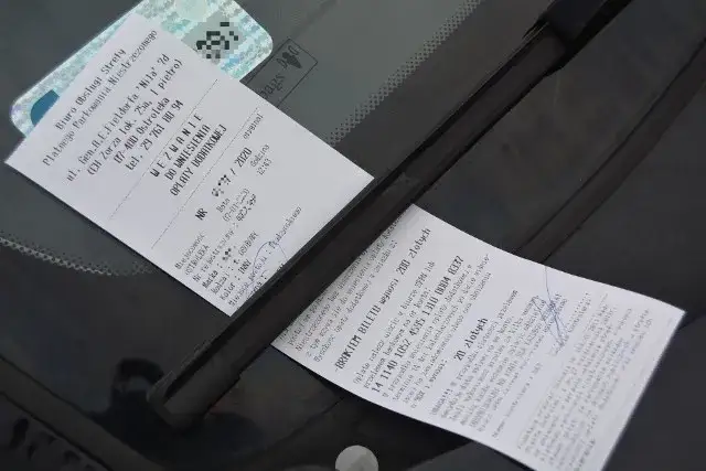 Jak zapłacić mandat za parkowanie i uniknąć dodatkowych opłat