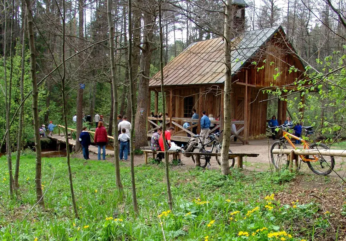 Górecko Kościelne: Przewodnik po Perle Roztocza - Atrakcje i Szlaki