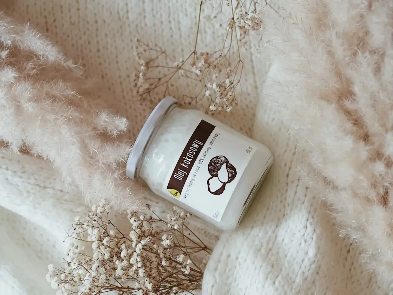 Najlepszy olej kokosowy na włosy: wybór i zastosowanie