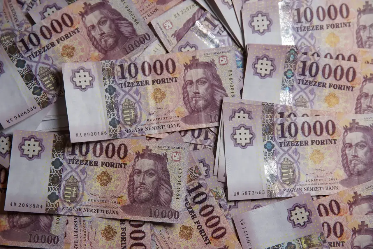 Waluta w Budapeszcie: poznaj forint węgierski i zasady płatności na Węgrzech