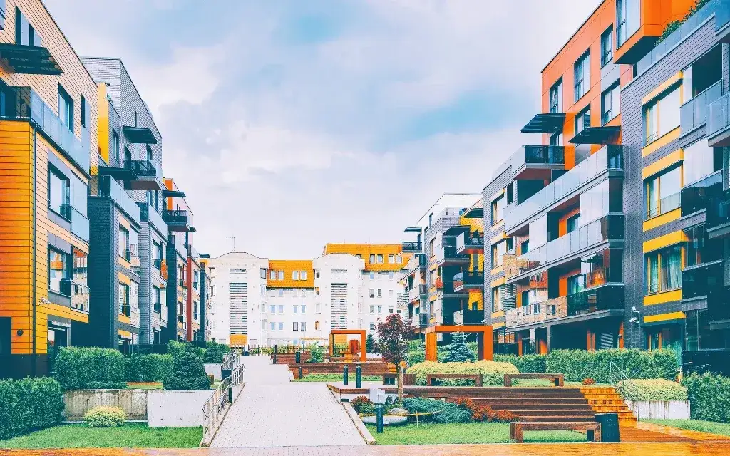 Czy właściciel mieszkania spółdzielczego naprawdę płaci podatek od nieruchomości?