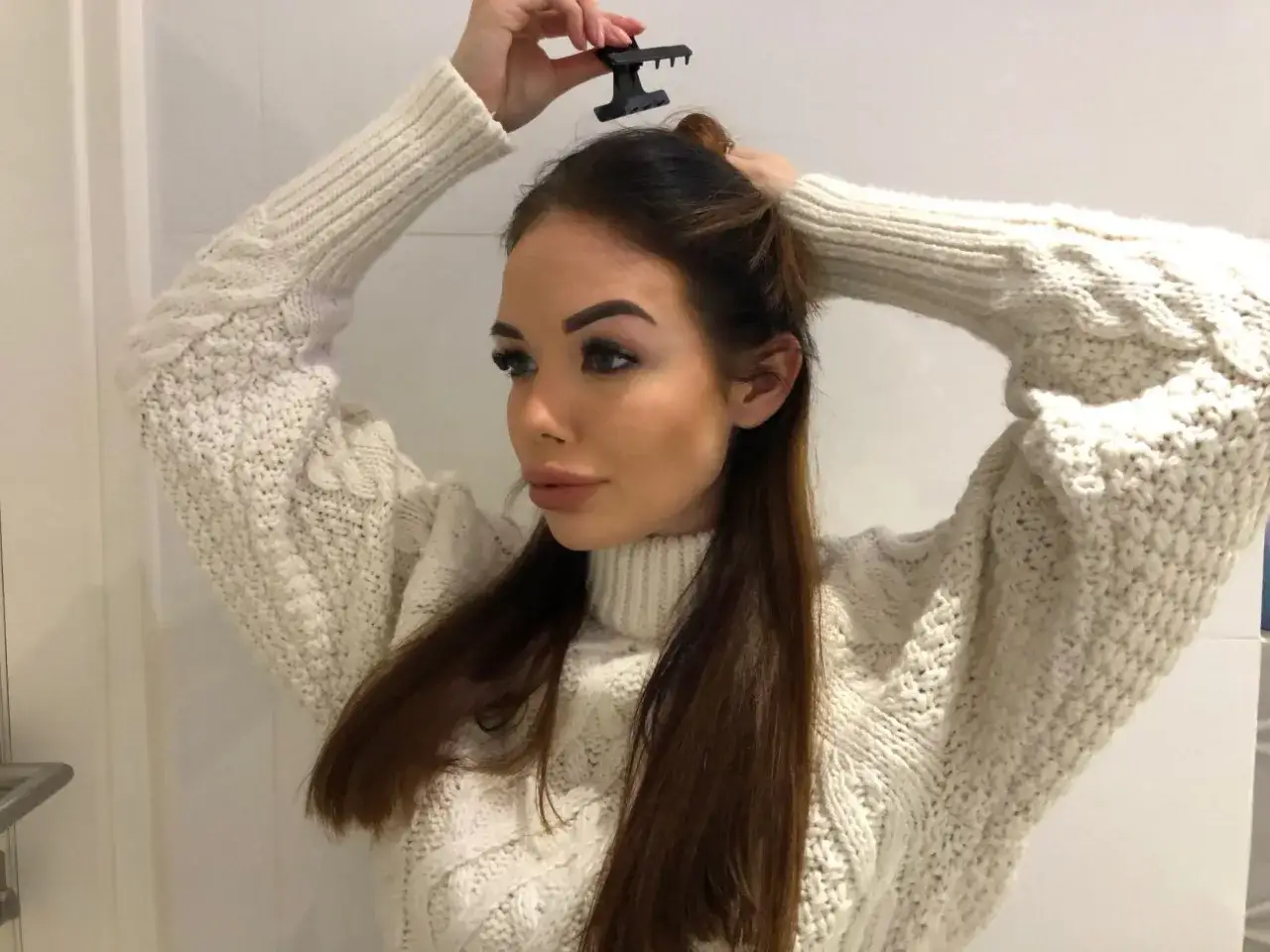 Jak zrobić loki prostownicą? Poradnik krok po kroku dla każdego!