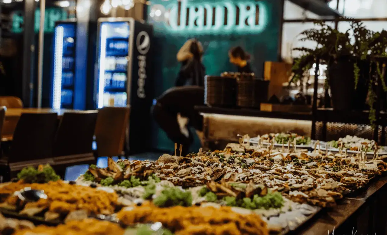 Jelenia Góra: Gdzie zjeść? Najlepsze restauracje na każdą kieszeń!