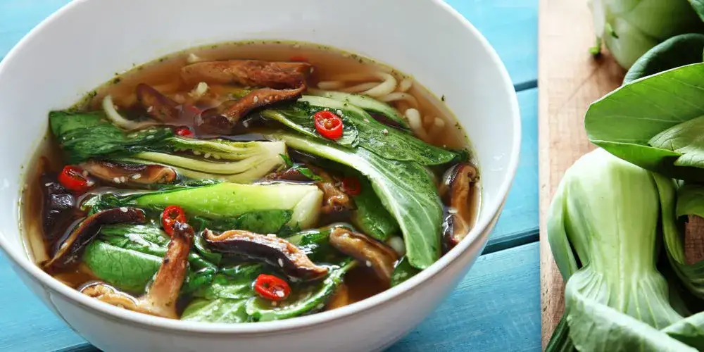 Pak Choi z Makaronem - Przepis i Inspiracje