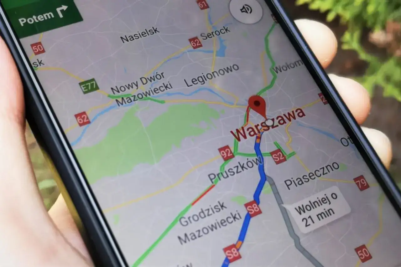 Jak zaktualizować mapy Google i uniknąć problemów z nawigacją